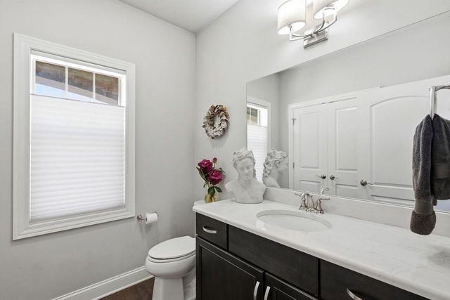905 Castle Stone Pass, Verona, WI 53593