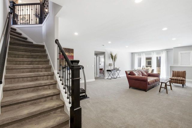 905 Castle Stone Pass, Verona, WI 53593