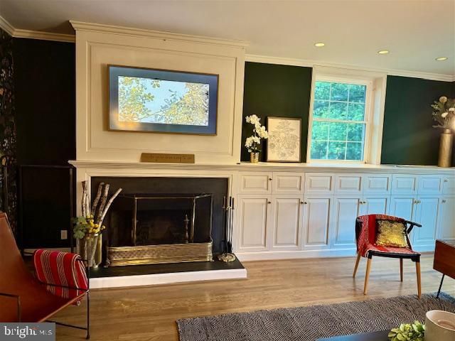 117 S 8TH ST, Mount Wolf, PA 17347