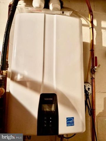 117 S 8TH ST, Mount Wolf, PA 17347