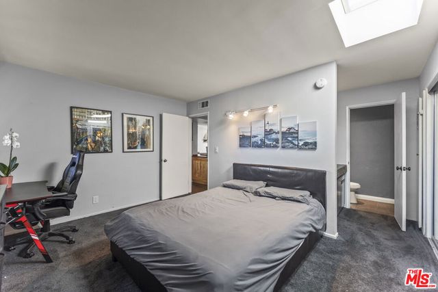 970 Palm Avenue 209, West Hollywood, CA 90069
