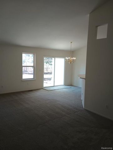 6379 Sheppard Drive 90, Westland, MI 48185