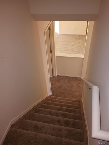 6379 Sheppard Drive 90, Westland, MI 48185