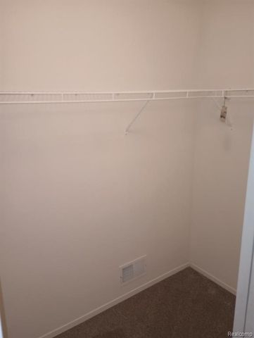 6379 Sheppard Drive 90, Westland, MI 48185