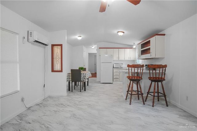 6710 S Moon Lane, Pharr, TX 78577