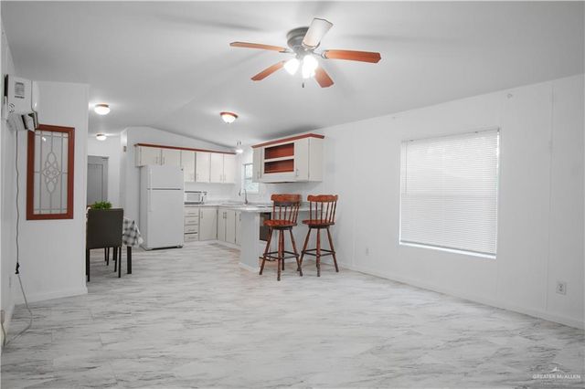 6710 S Moon Lane, Pharr, TX 78577