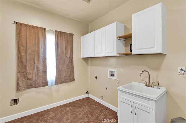 15835 Sloan, Apple Valley, CA 92307