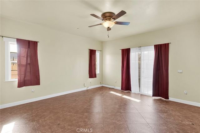 15835 Sloan, Apple Valley, CA 92307