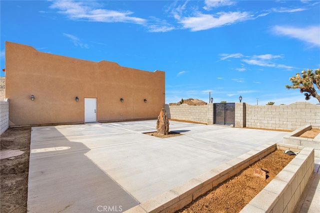 15835 Sloan, Apple Valley, CA 92307