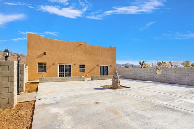 15835 Sloan, Apple Valley, CA 92307
