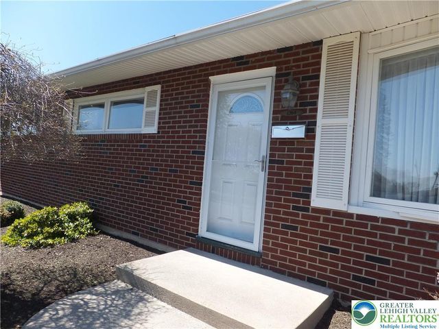 1264 California Avenue, Whitehall Twp, PA 18052