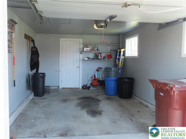 1264 California Avenue, Whitehall Twp, PA 18052