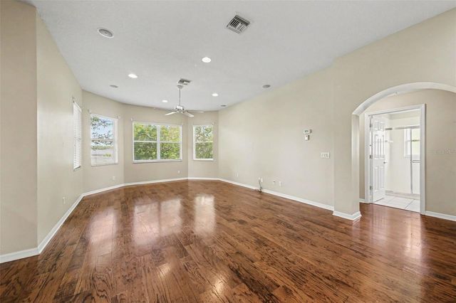 5127 AURORA DRIVE, Leesburg, FL 34748