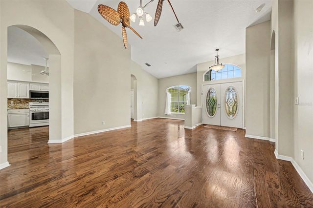 5127 AURORA DRIVE, Leesburg, FL 34748