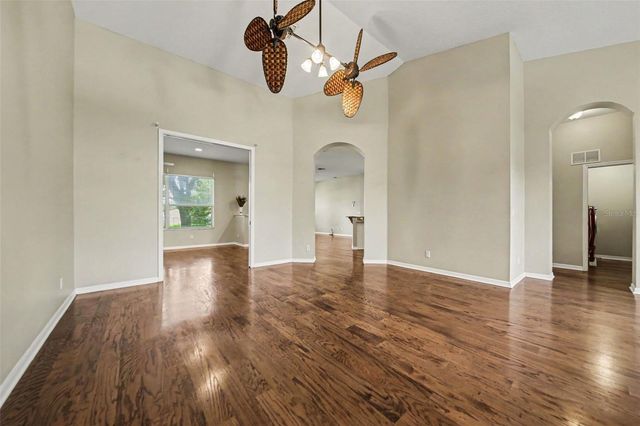 5127 AURORA DRIVE, Leesburg, FL 34748