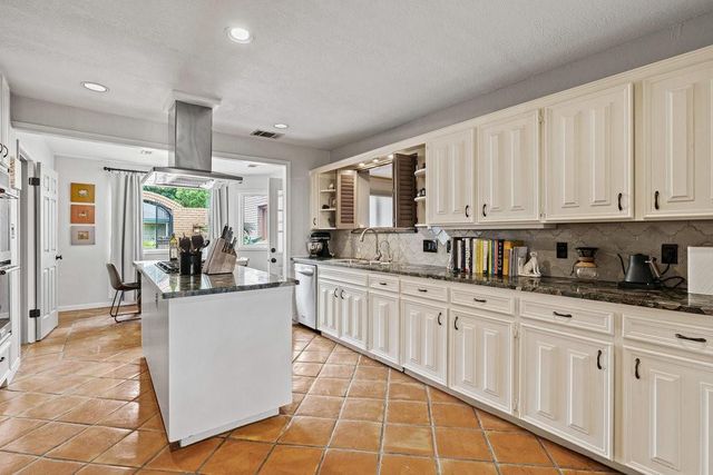 10301 La Costa DR, Austin, TX 78747