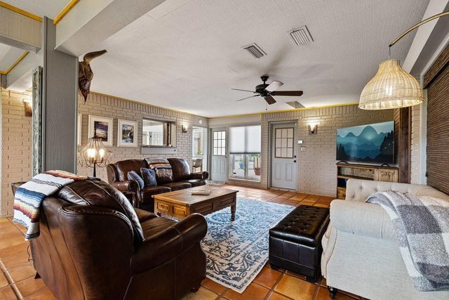 10301 La Costa DR, Austin, TX 78747