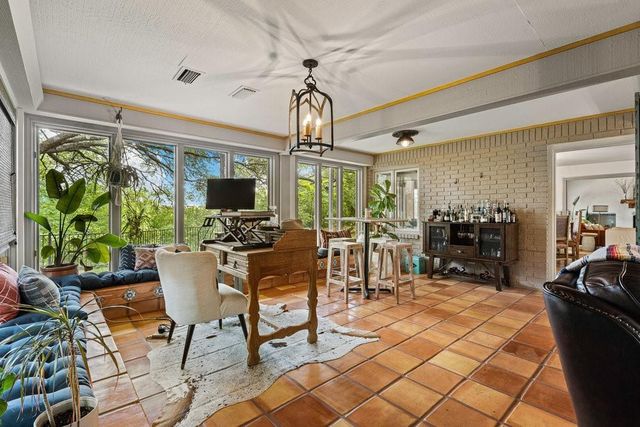 10301 La Costa DR, Austin, TX 78747