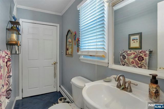 236 Oak Avenue, River Vale, NJ 07675