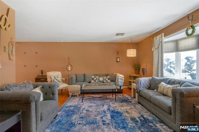 236 Oak Avenue, River Vale, NJ 07675