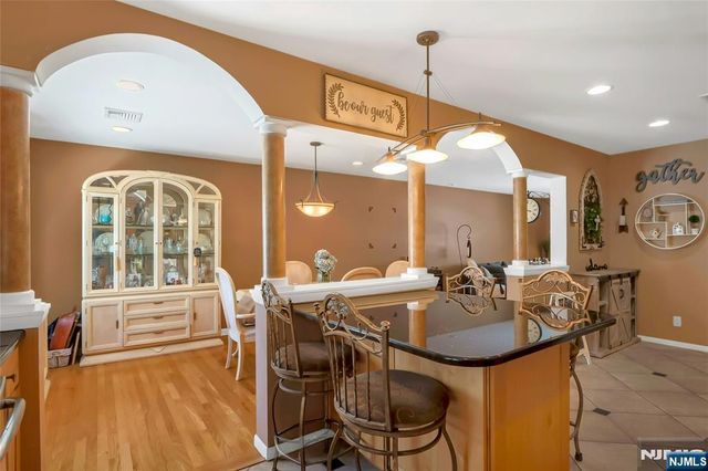 236 Oak Avenue, River Vale, NJ 07675