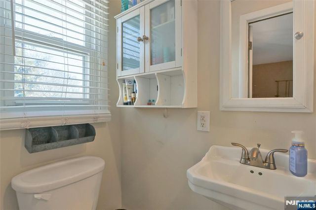 236 Oak Avenue, River Vale, NJ 07675