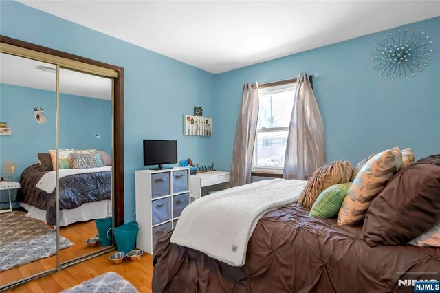 236 Oak Avenue, River Vale, NJ 07675