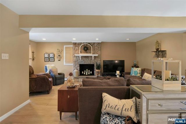 236 Oak Avenue, River Vale, NJ 07675