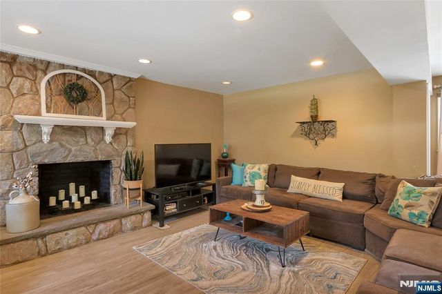 236 Oak Avenue, River Vale, NJ 07675