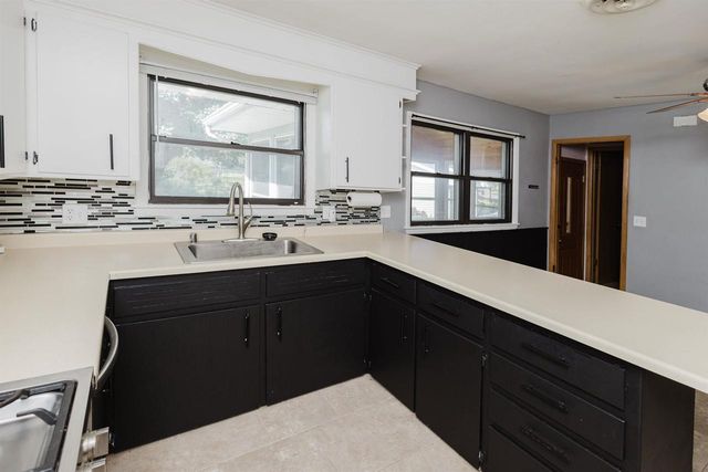 1422 Ellen Avenue, Madison, WI 53716