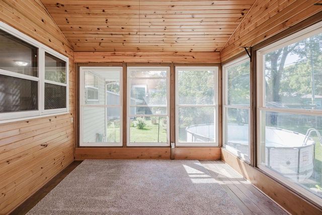 1422 Ellen Avenue, Madison, WI 53716