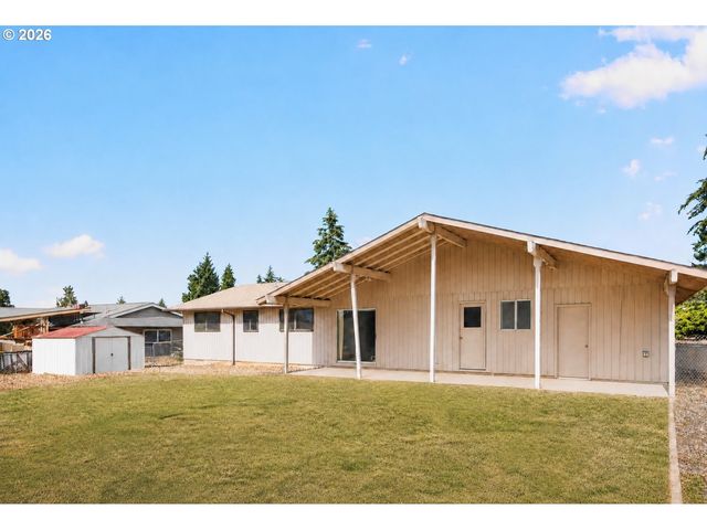 12351 Se ANNA Ct, Damascus, OR 97089