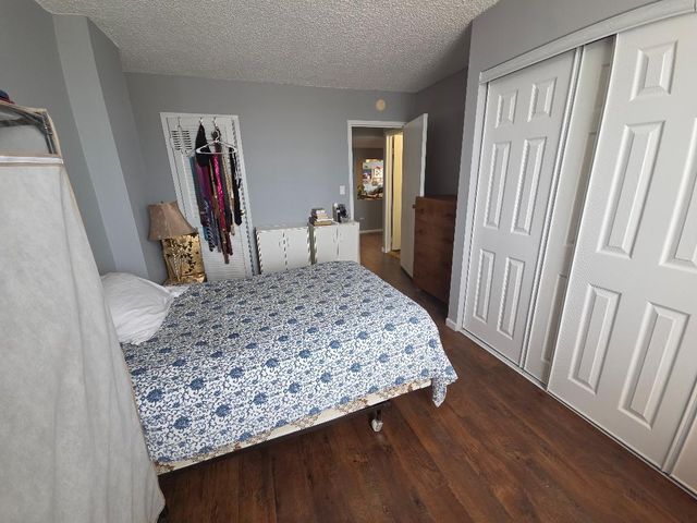 8815 W Golf Road 3A, Niles, IL 60714