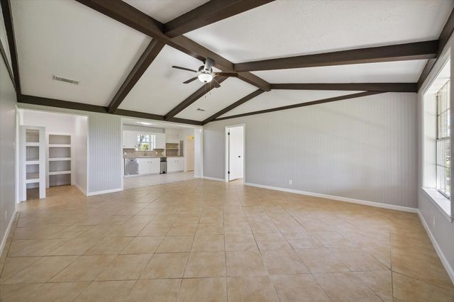 6210 County Road 170, Alvin, TX 77511