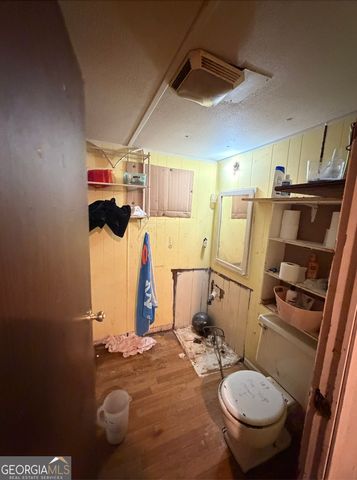 258 Persimmon St, Toccoa, GA 30577