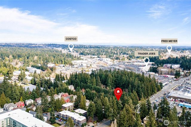 6525 200th Street SW #101, Lynnwood, WA 98036