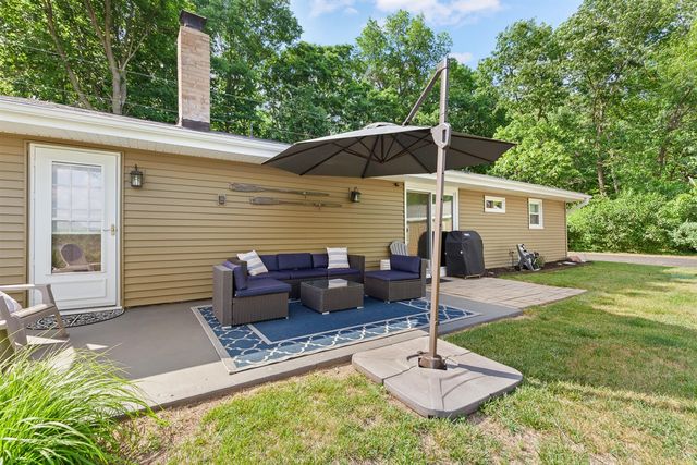 216 Lake Hills Drive, Concord, MI 49237