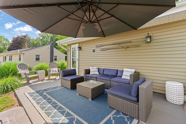 216 Lake Hills Drive, Concord, MI 49237