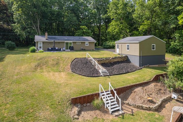 216 Lake Hills Drive, Concord, MI 49237