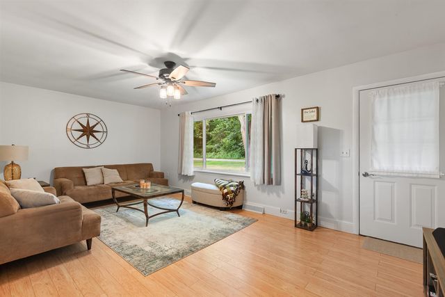 216 Lake Hills Drive, Concord, MI 49237