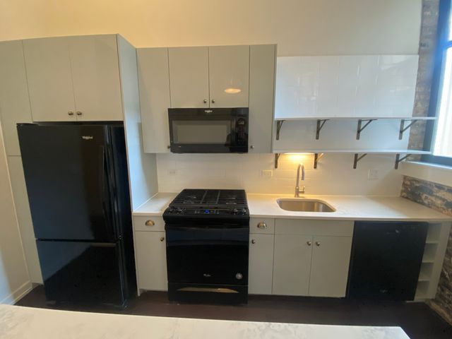 5029 N Kenmore Avenue 109, Chicago, IL 60640