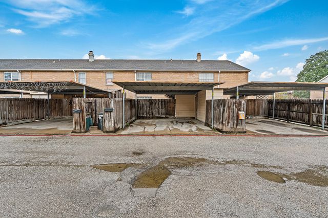 4142 Belle Park Drive 4142, Houston, TX 77072