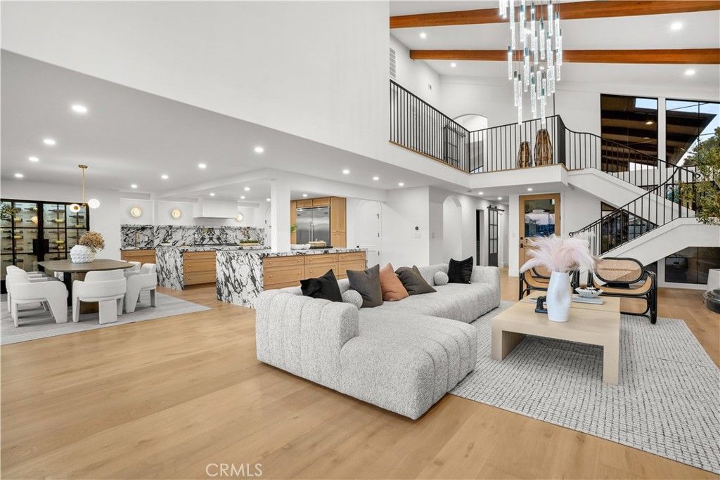 Image 10 of property listing at 16861 Edgewater, Huntington Beach, CA 92649