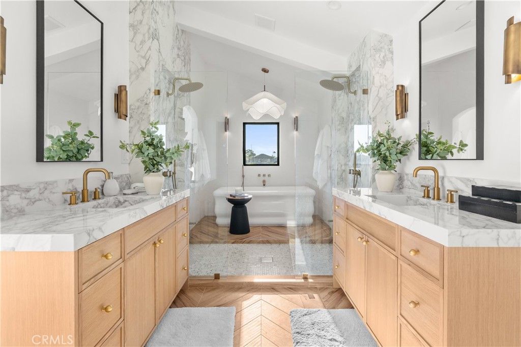 Image 31 of property listing at 16861 Edgewater, Huntington Beach, CA 92649