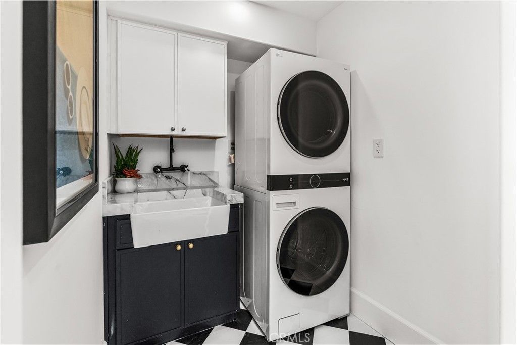 Image 38 of property listing at 16861 Edgewater, Huntington Beach, CA 92649