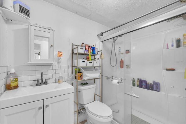 1006 GRAY STREET, Plant City, FL 33563