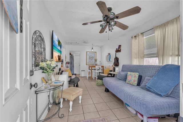 1006 GRAY STREET, Plant City, FL 33563