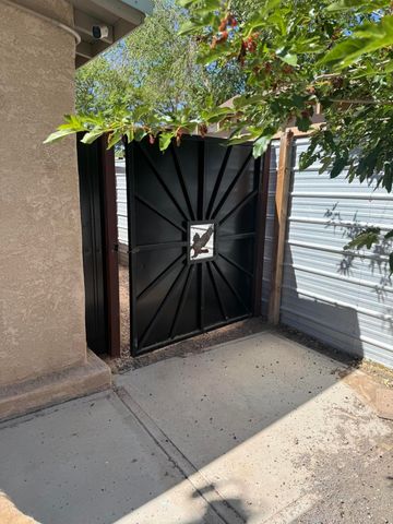 3201 Gonzales Road SW, Albuquerque, NM 87105