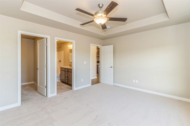 1003 Highland Trail, Solon, IA 52333