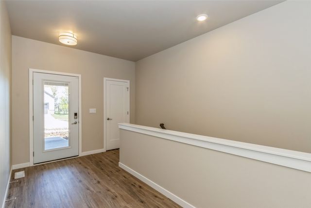 1003 Highland Trail, Solon, IA 52333